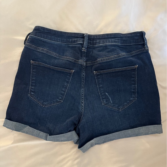 Universal Thread High Rise Denim Shorts - Picture 4 of 5